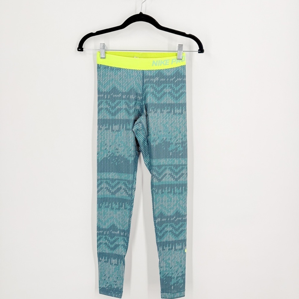 Nike Green and Blue Leggings with Geometric Pattern